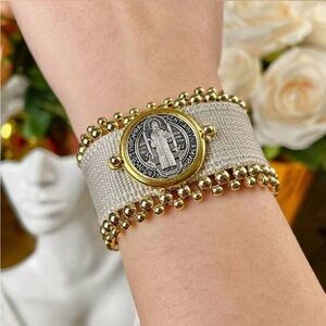 San Benito Elegant Tan and Gold Bracelet